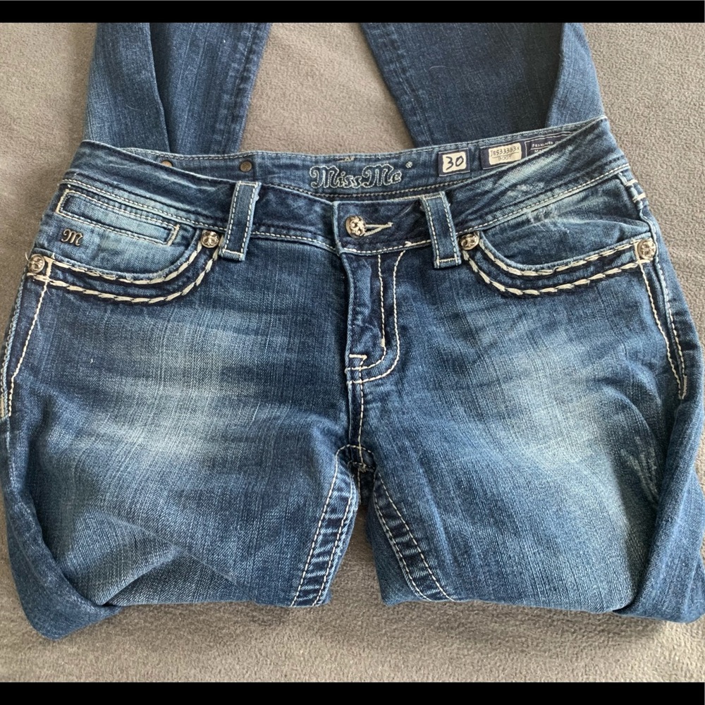 Jeans - Picture 2 of 5